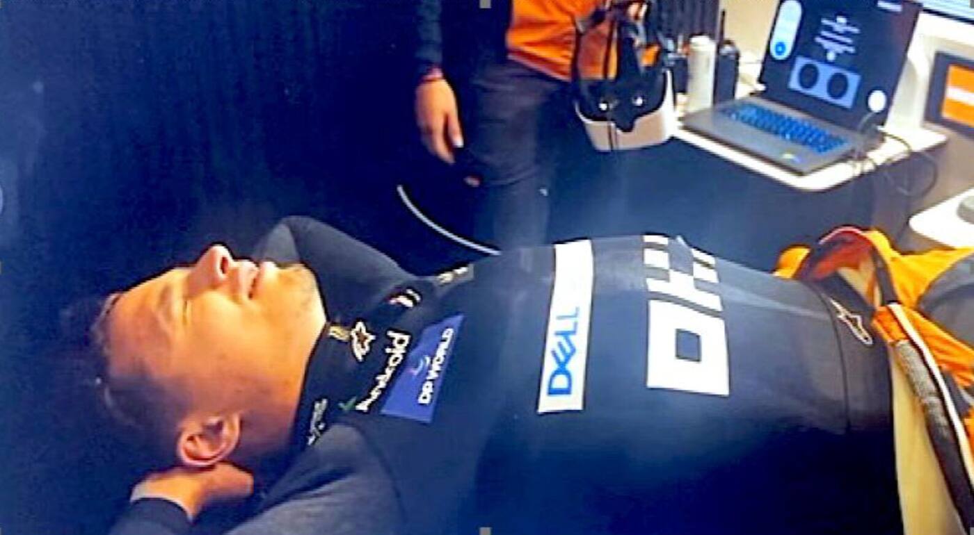 Athlete undergoing NeuroFlex VR neurological assessment